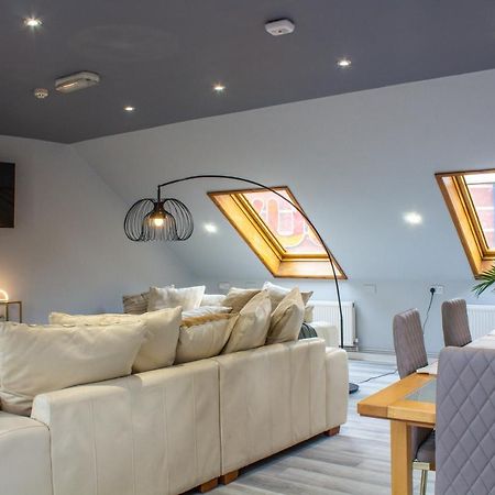 The Loft At Utopia Penthouse By M-Groupsa Swansea Exteriér fotografie